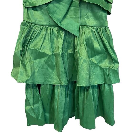 NWT City Studio | Juniors Green Taffeta One Shoulder Fit & Flare Mini Dress 7/8 - Picture 6 of 9